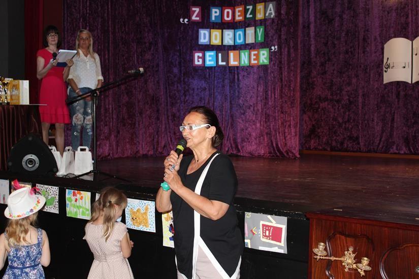 Zdj. nr. 73. Rozśpiewane kino Nawojka - Festiwal Piosenki Dziecięcej „Z poezją Doroty Gellner”.