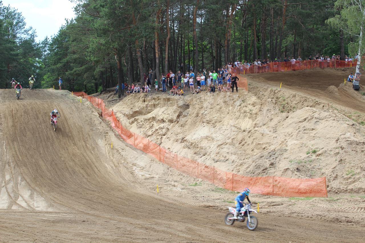 Zdj. nr. 72. Motocross – V runda Mistrzostw Strefy Północnej Polski Mistrzostwa Okręgu Bydgoskiego