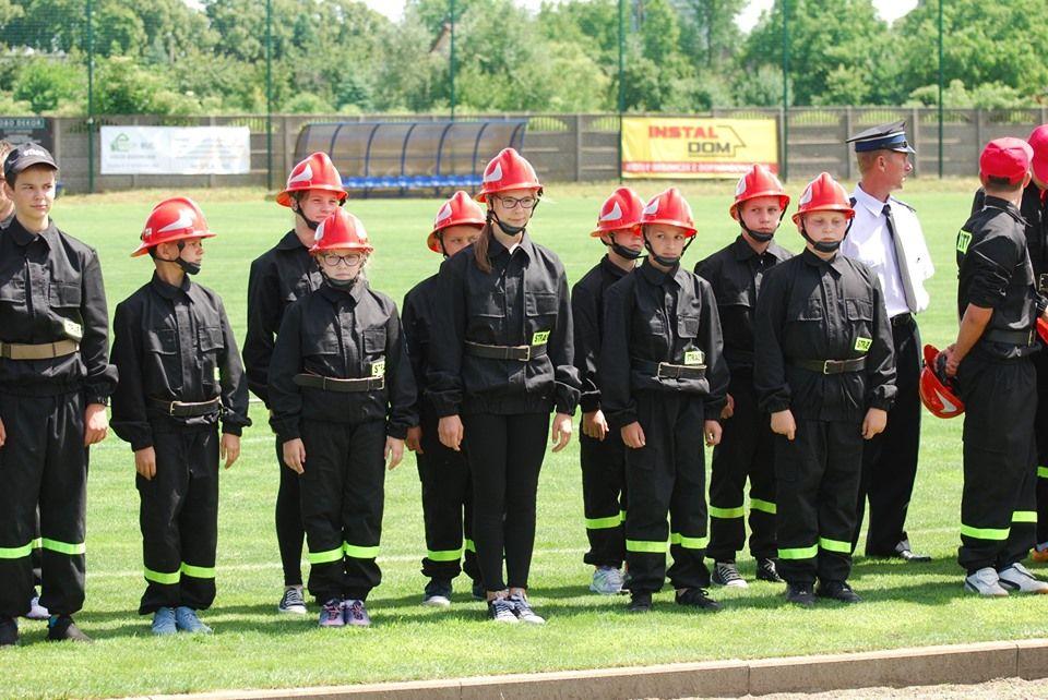 Zdj. nr. 8. VI Ogólnopowiatowe Zawody Sportowo – Pożarnicze Młodzieżowych Drużyn Pożarniczych CTIF