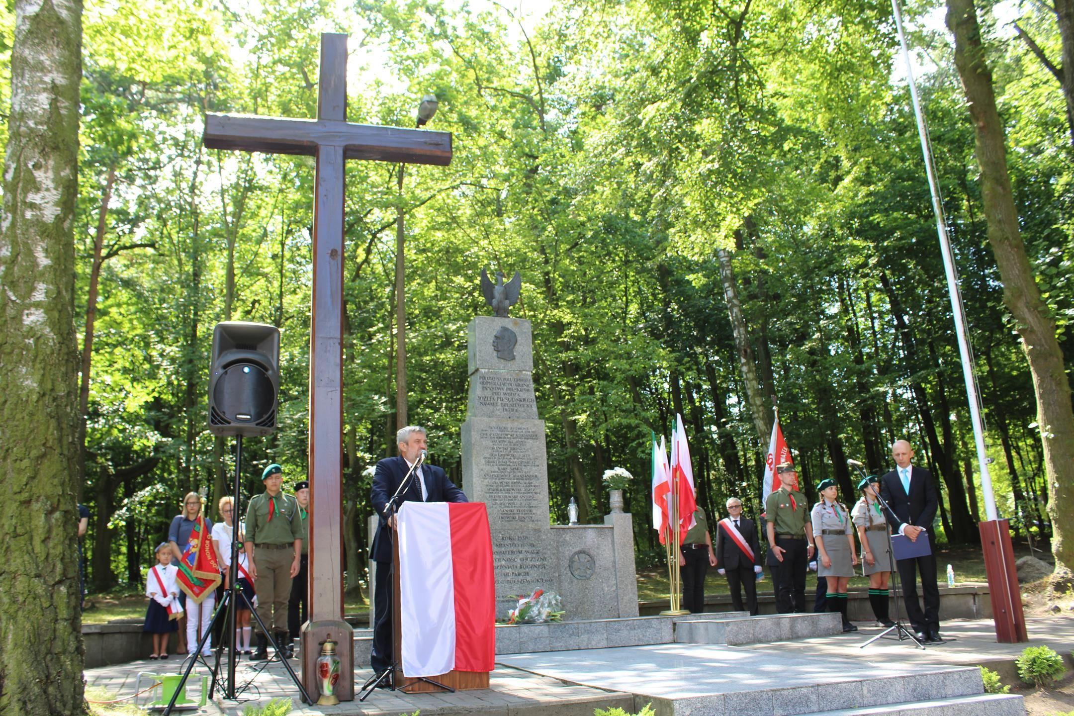 Zdj. nr. 71. Obchody Święta Wojska Polskiego