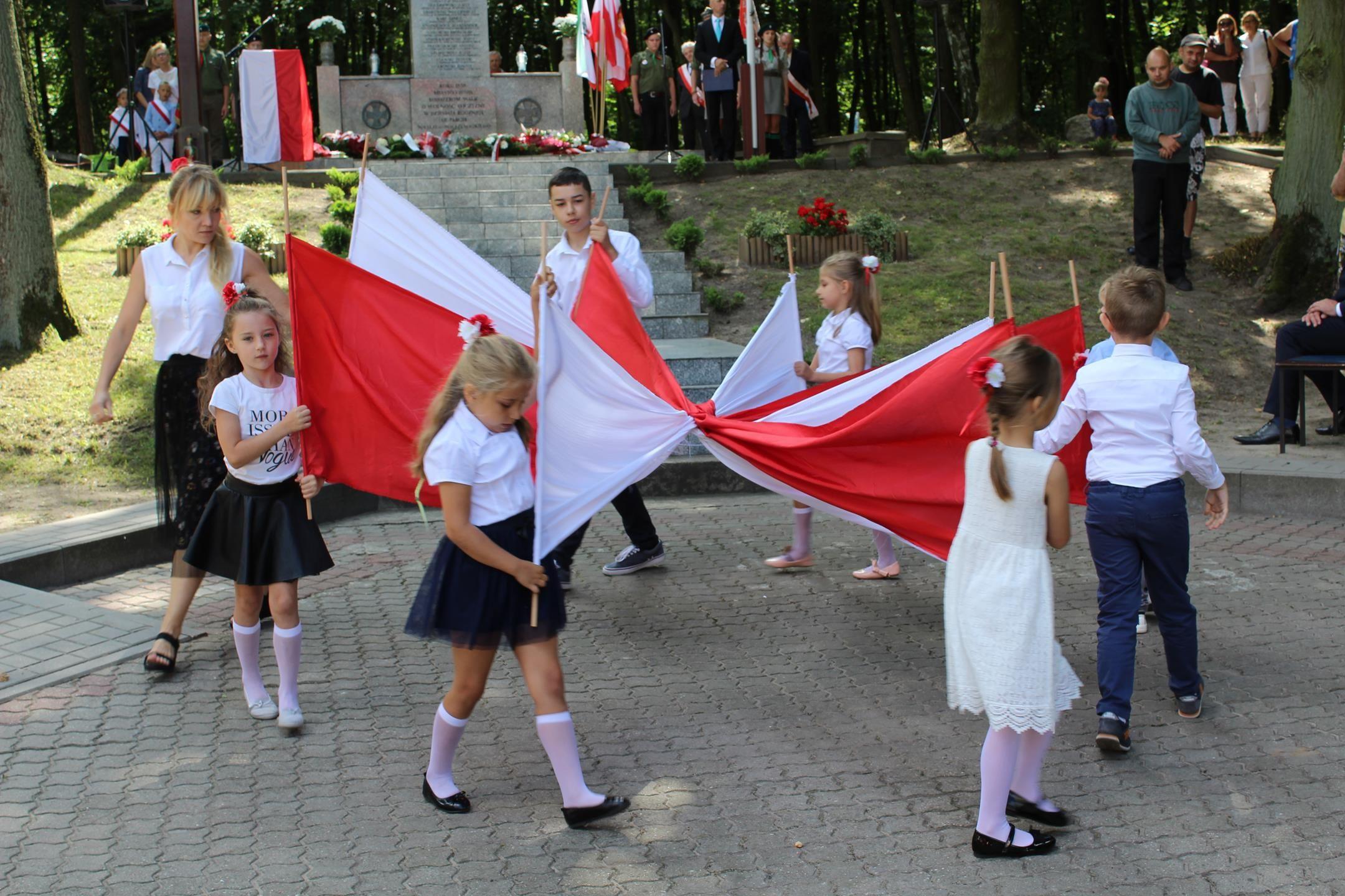 Zdj. nr. 125. Obchody Święta Wojska Polskiego