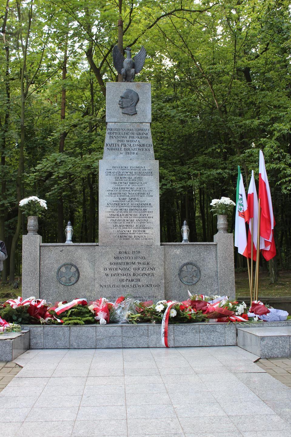 Zdj. nr. 132. Obchody Święta Wojska Polskiego
