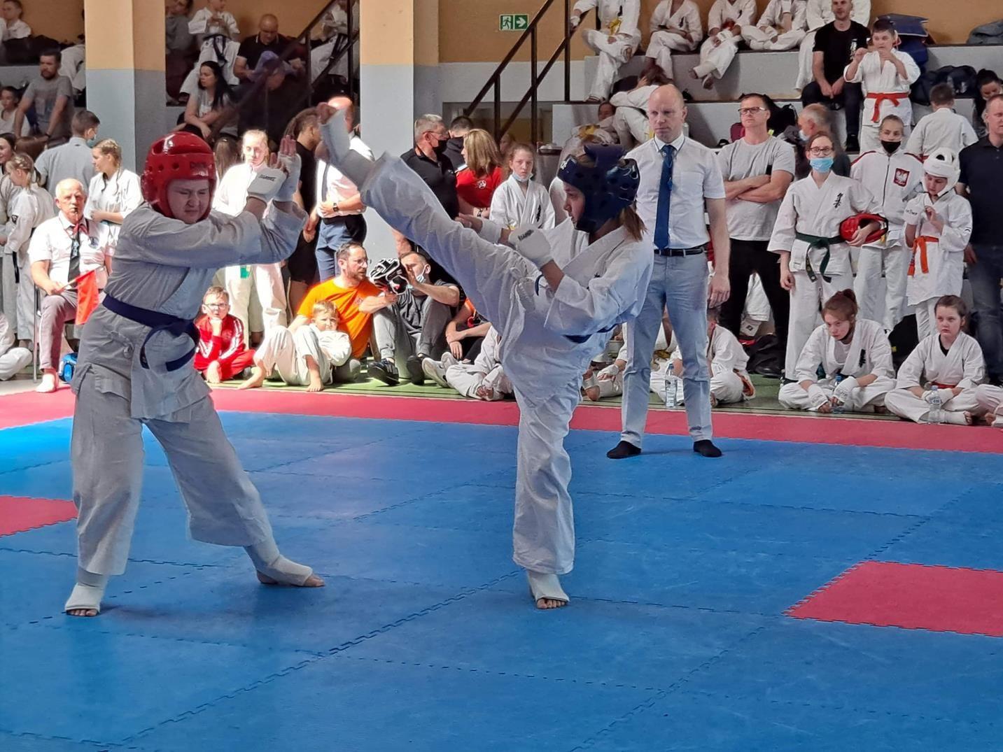 Otwarte Mistrzostwa w Karate Kyokushin w Kożuchowie - kliknięcie spowoduje powiększenie 