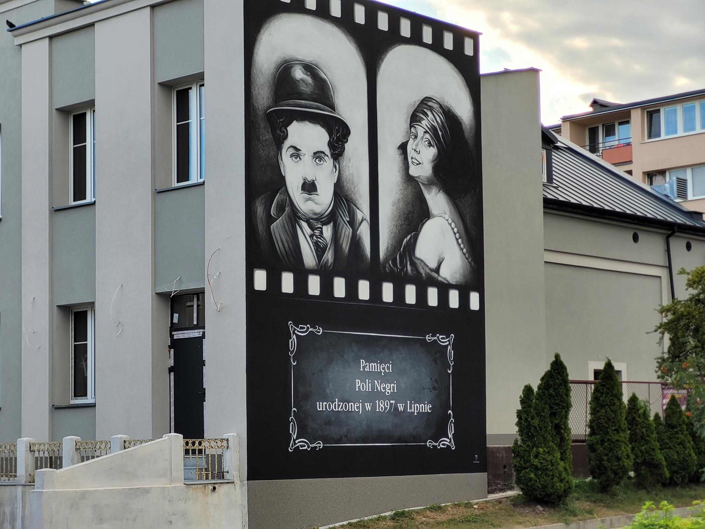 Mural na kinie Nawojka w Lipnie