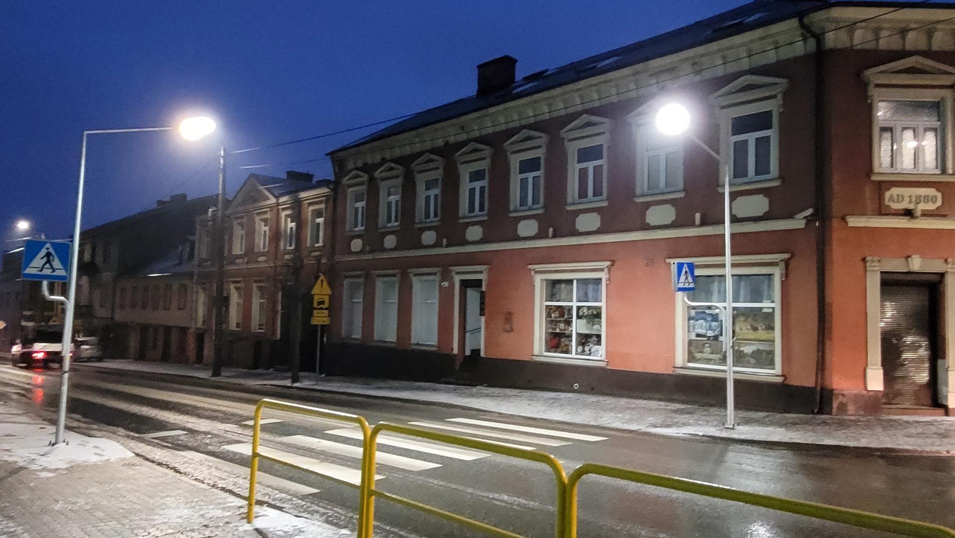 Zdj. nr. 10. Program Bezpiecznej Infrastruktury Drogowej - lampy w Lipnie