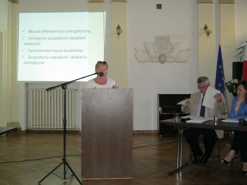 Zdj. nr. 6. Prezentacja projektu dokumentu Strategia Rozwoju Miasta Lipno