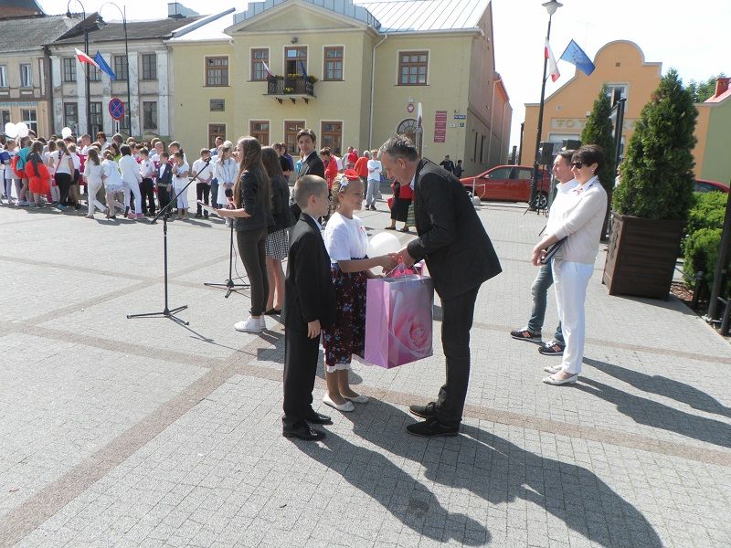Zdj. nr. 16. Dzień Wolności oraz podsumowanie kampanii Zachowaj Trzeźwy Umysł - 4 czerwca 2014 roku