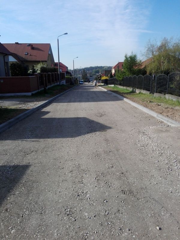 Zdj. nr. 8. Zakończenie przebudowy ul. Studziennej