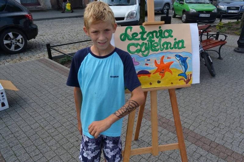 Zdj. nr. 4. Inauguracja „Letniej czytelni przy fontannie”