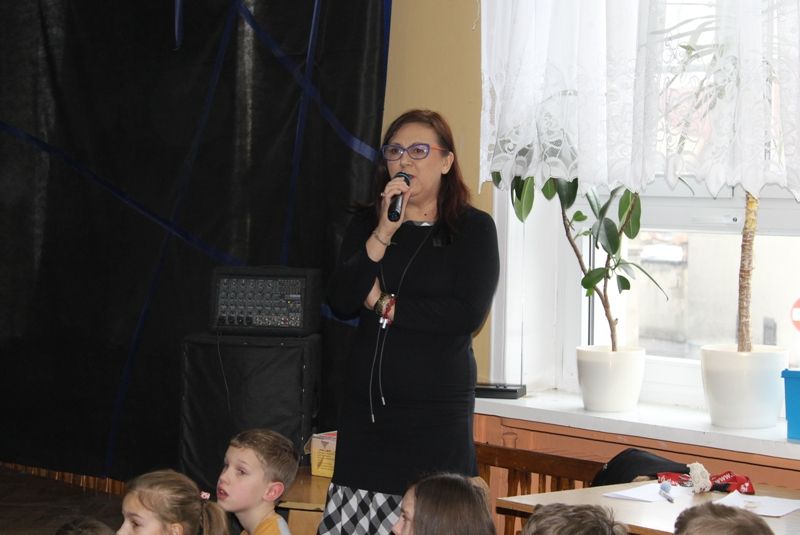 Zdj. nr. 15. Uczniowie ze Szkoły Podstawowej nr 5 ratują dzieci w Afryce!