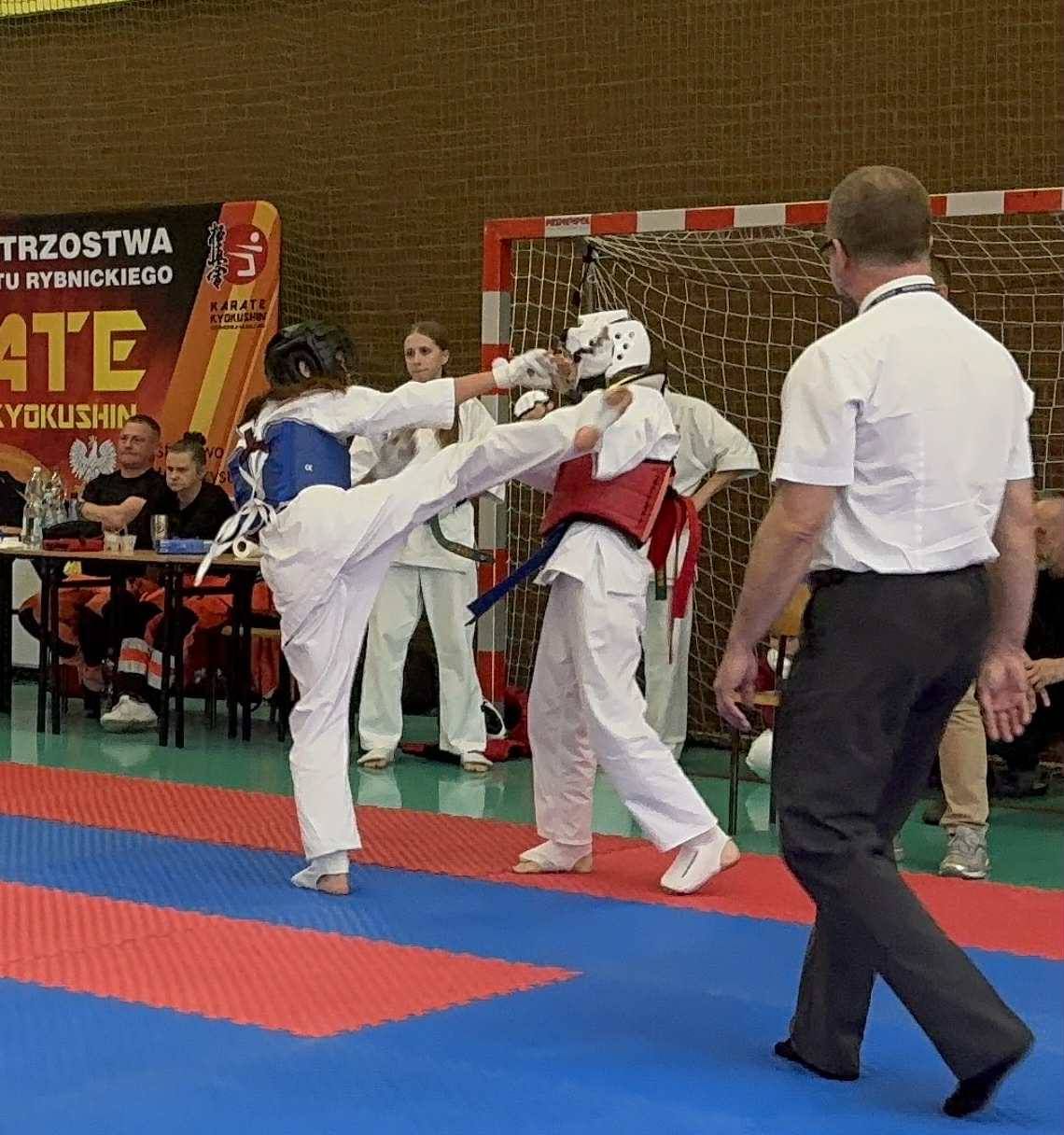 Zdj. nr. 4. IV Otwarte Mistrzostwa Powiatu Rybnickiego Karate Kyokushin - 8 listopada 2025 r., Czerwionka-Leszczyny