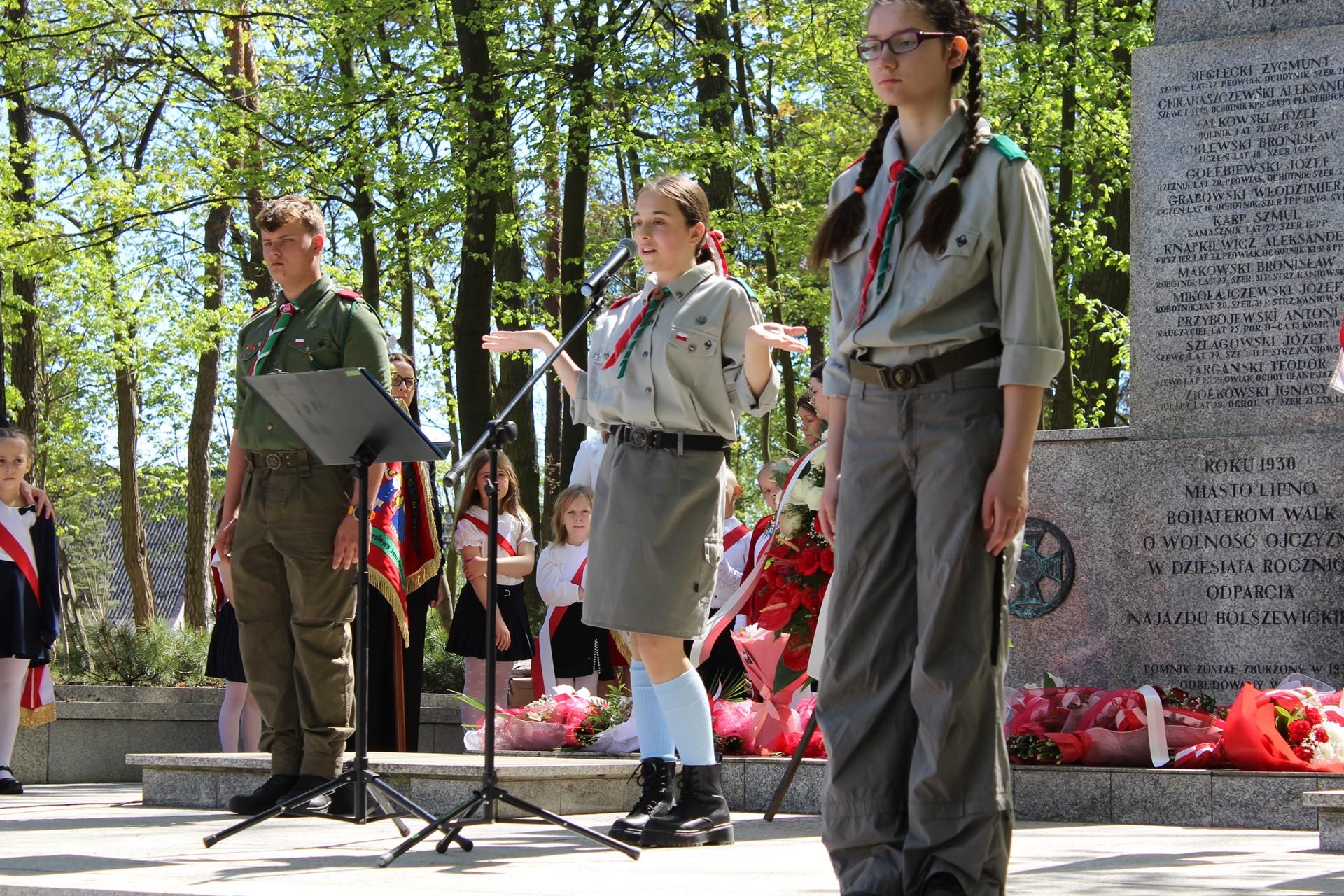 Zdj. nr. 10. Lipnowskie obchody 235. rocznicy uchwalenia Konstytucji 3 Maja