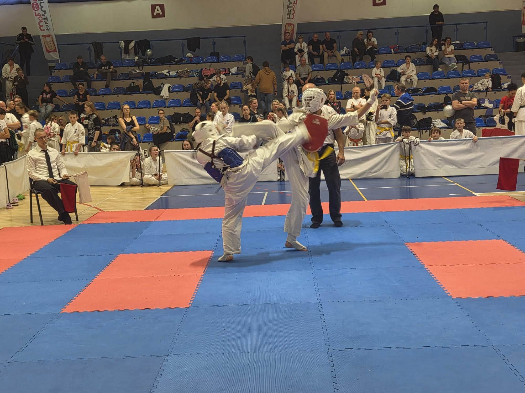 Zdj. nr. 2. Ogólnopolski Turniej Karate Kyokushin w Wołowie 