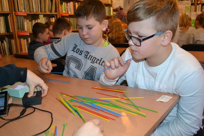 Zdj. nr. 5. Czytelnia - miejsce spotkań