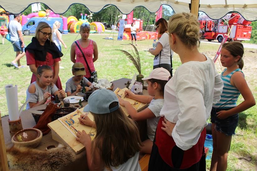 Zdj. nr. 13. Piknik rodzinny z okazji Dnia Dziecka