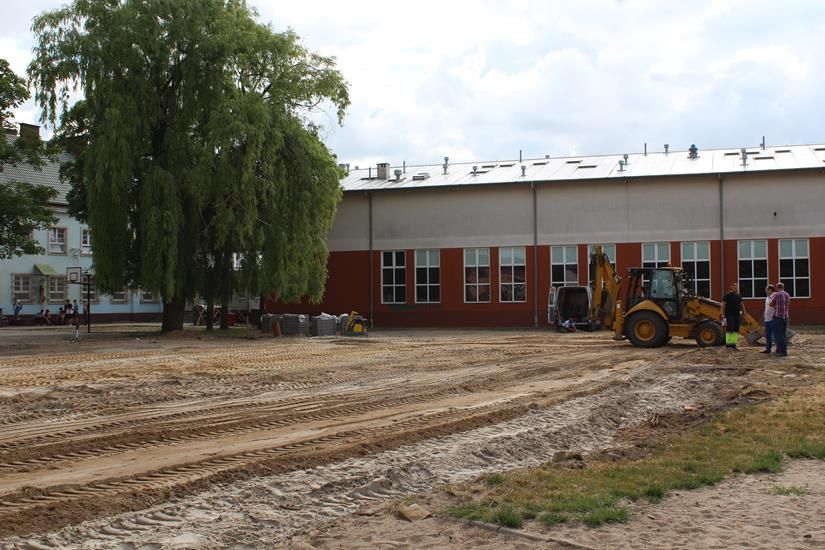 Zdj. nr. 5. Nowe boisko przy SP nr 5 