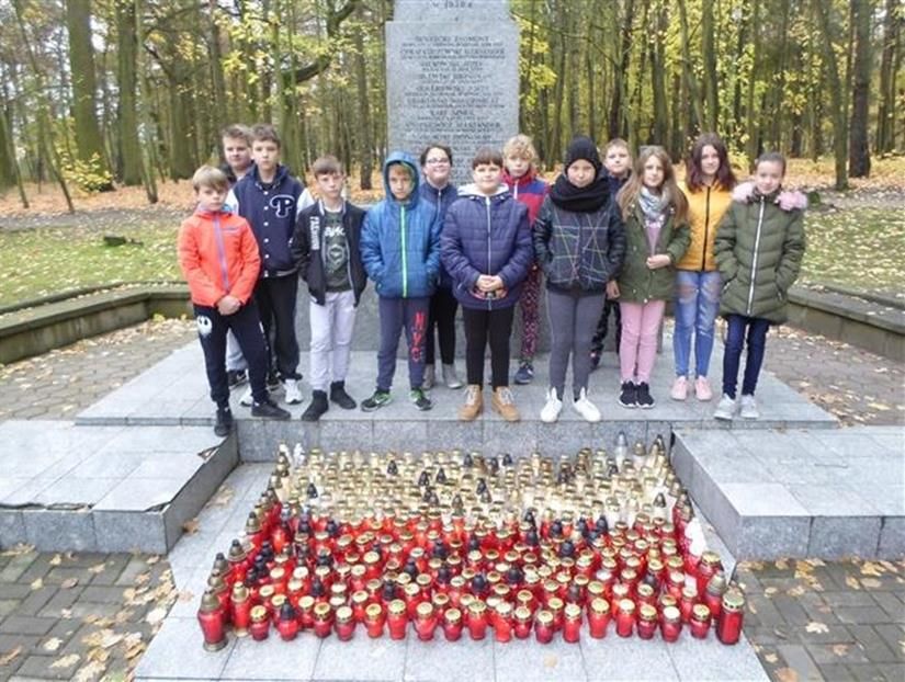 Zdj. nr. 4. Najmłodsi dla Niepodległej