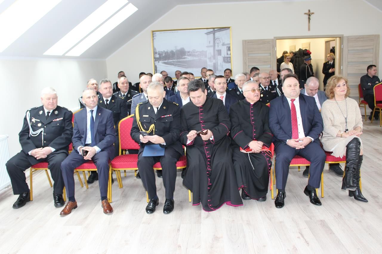 Zdj. nr. 44. Uroczyste otwarcie strażnicy OSP