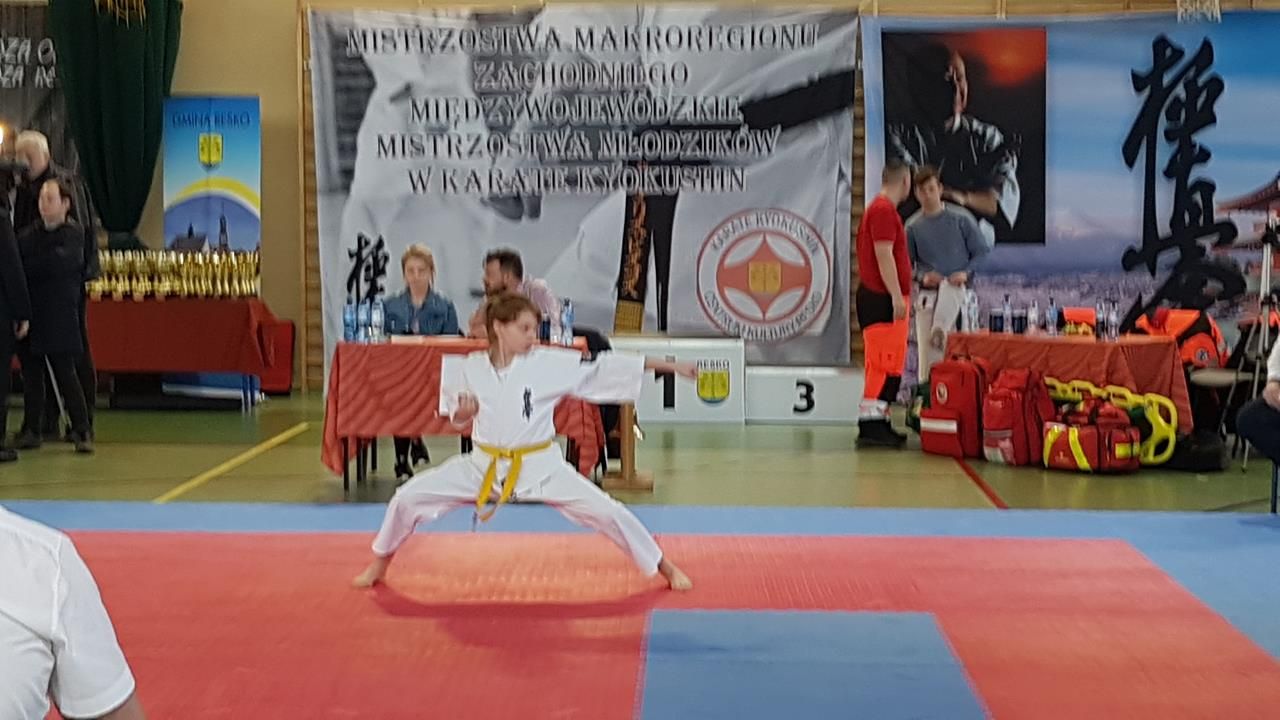 Zdj. nr. 6. Sukces lipnowskich karateków w Resku
