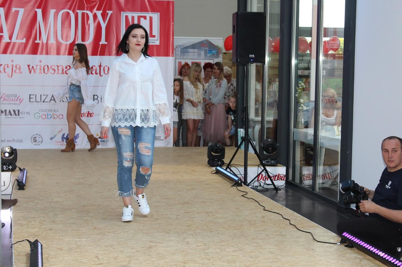 Zdj. nr. 135. Pokaz mody NCL