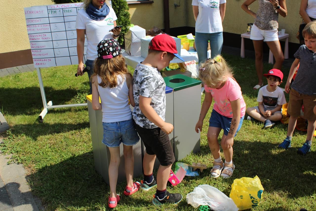 Zdj. nr. 81. Piknik Ekologiczny w ZPM nr 1 w Lipnie