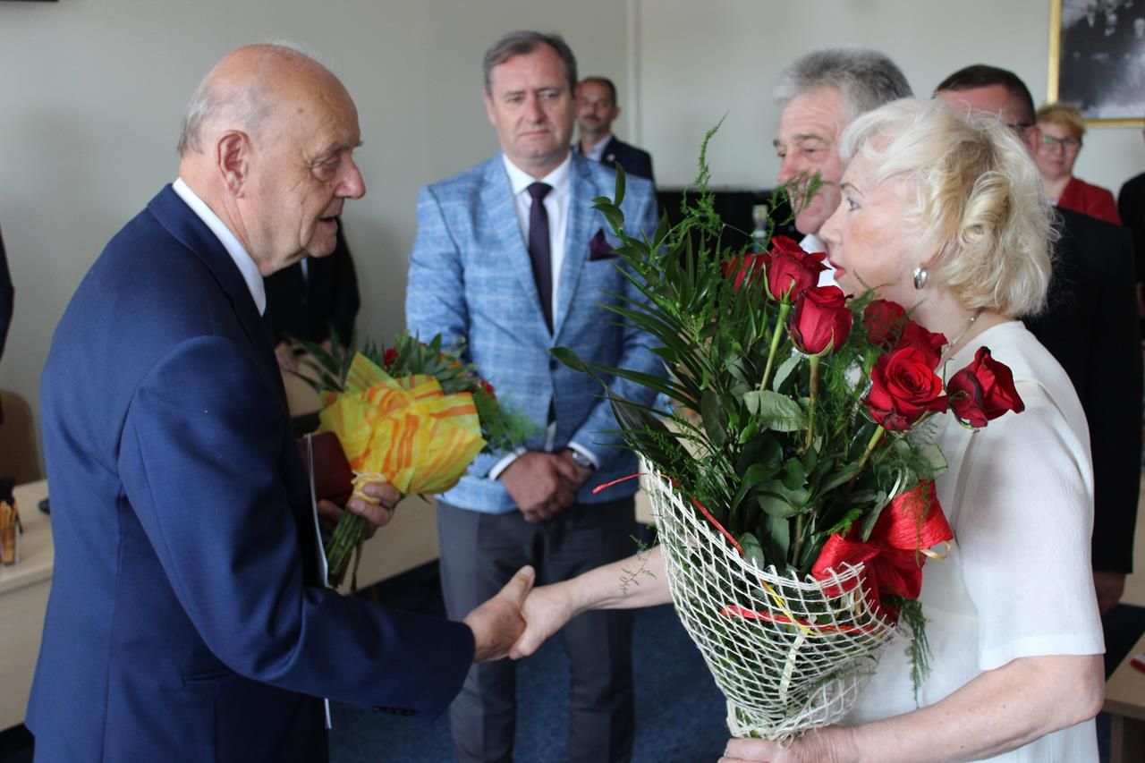 Zdj. nr. 9. Dwóch nowych Zasłużonych dla Miasta Lipna