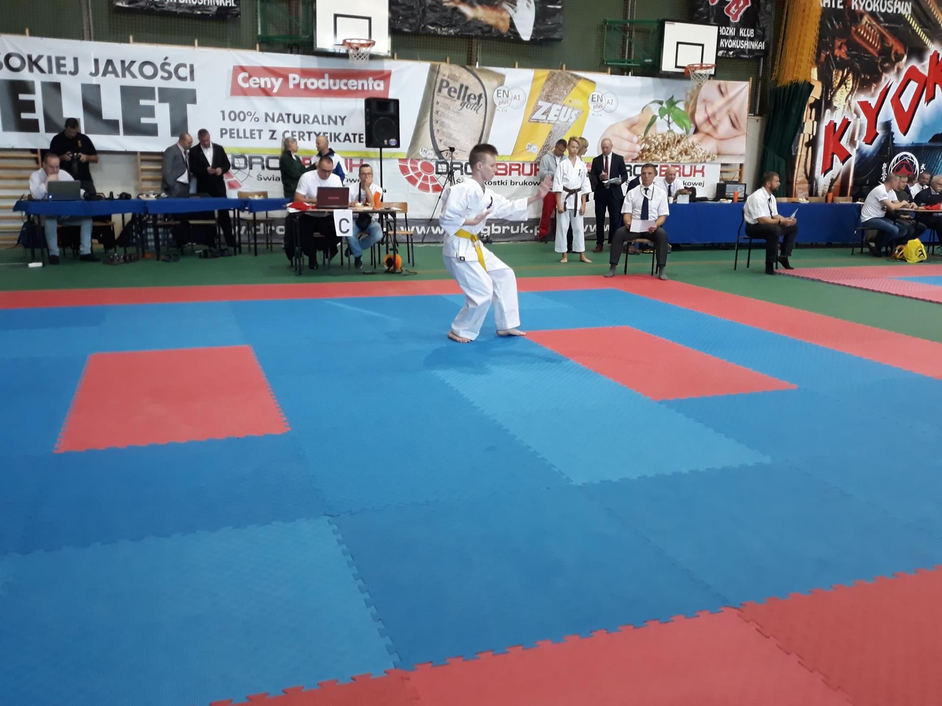Zdj. nr. 2. Rozpoczęcie sezonu zawodników LKKK