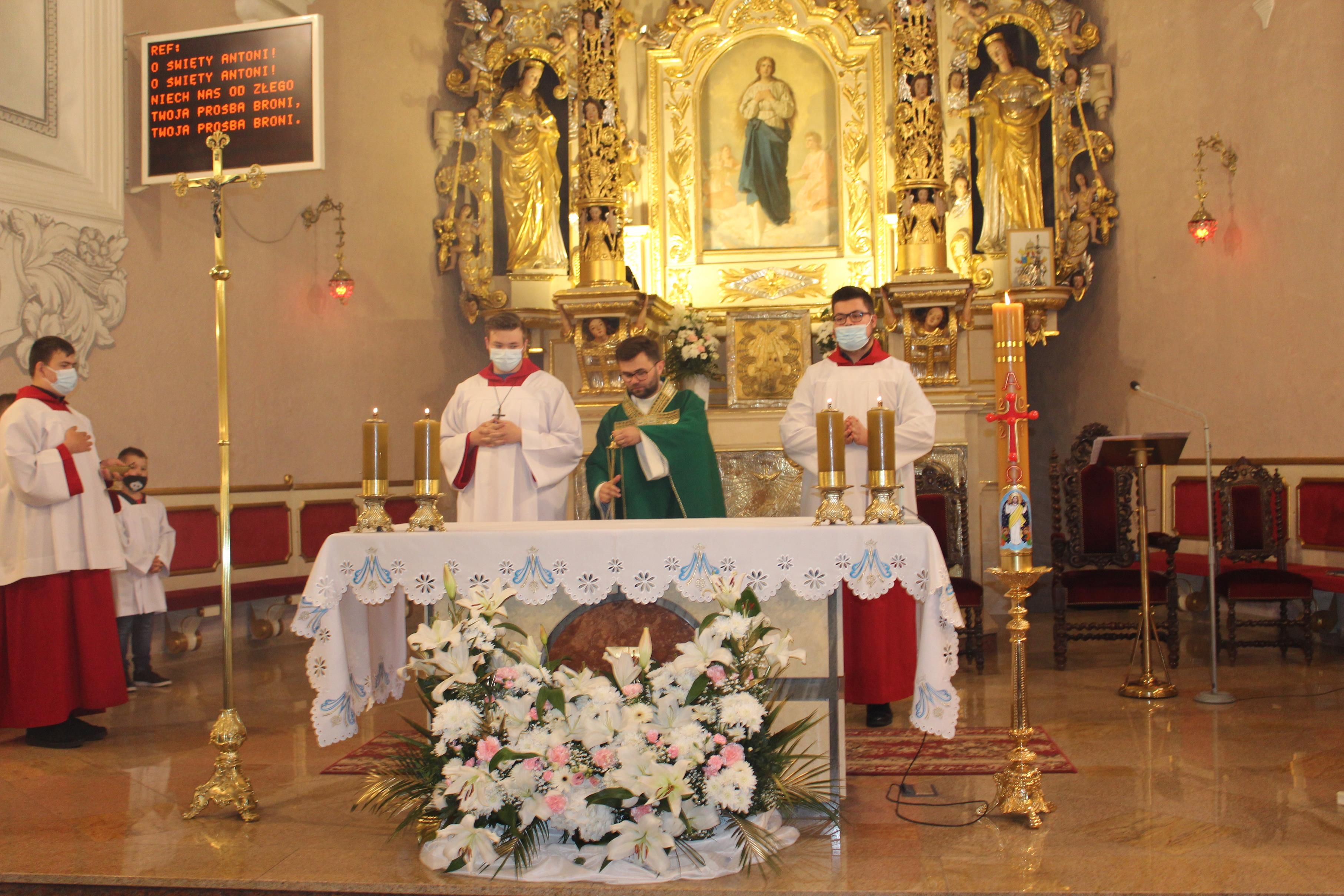 Dzień Patrona Miasta - Msza Święta w intencji wszystkich mieszkańców naszego miasta. - kliknięcie spowoduje powiększenie obrazka